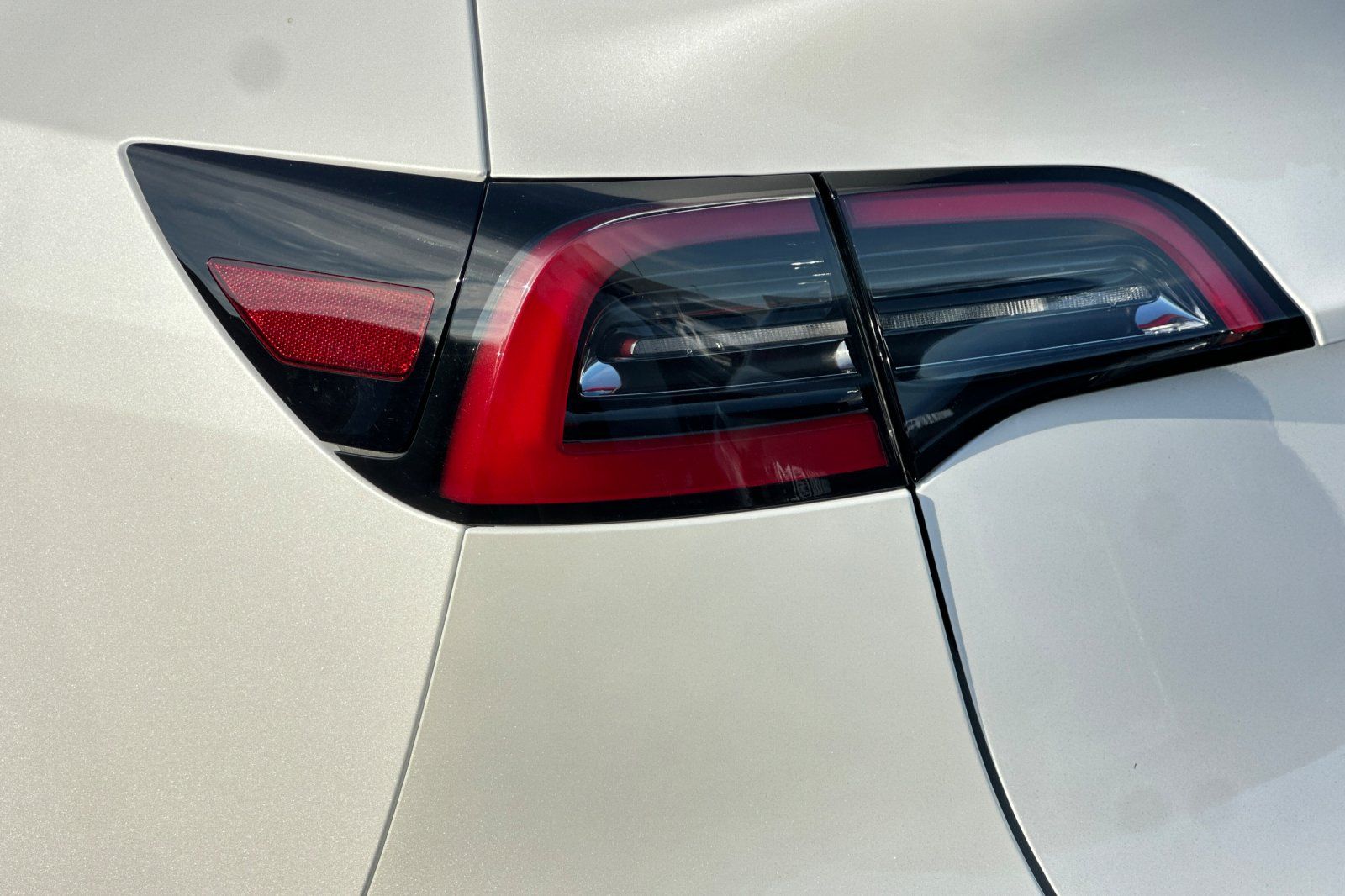 2022 Tesla Model Y Long Range photo 8