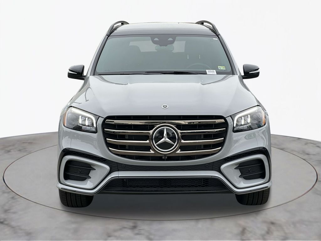 2025 Mercedes Benz GLS 450 4MATIC photo 2