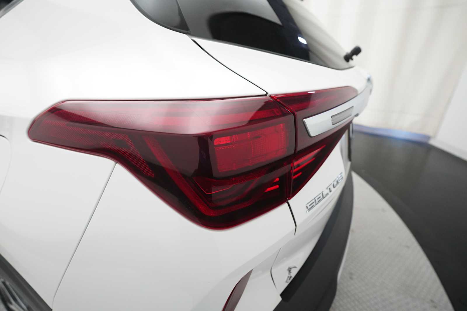 2021 Kia Seltos SX photo 24