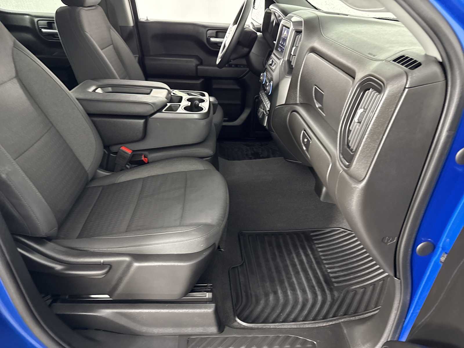2022 Chevrolet Silverado 1500 Custom photo 25