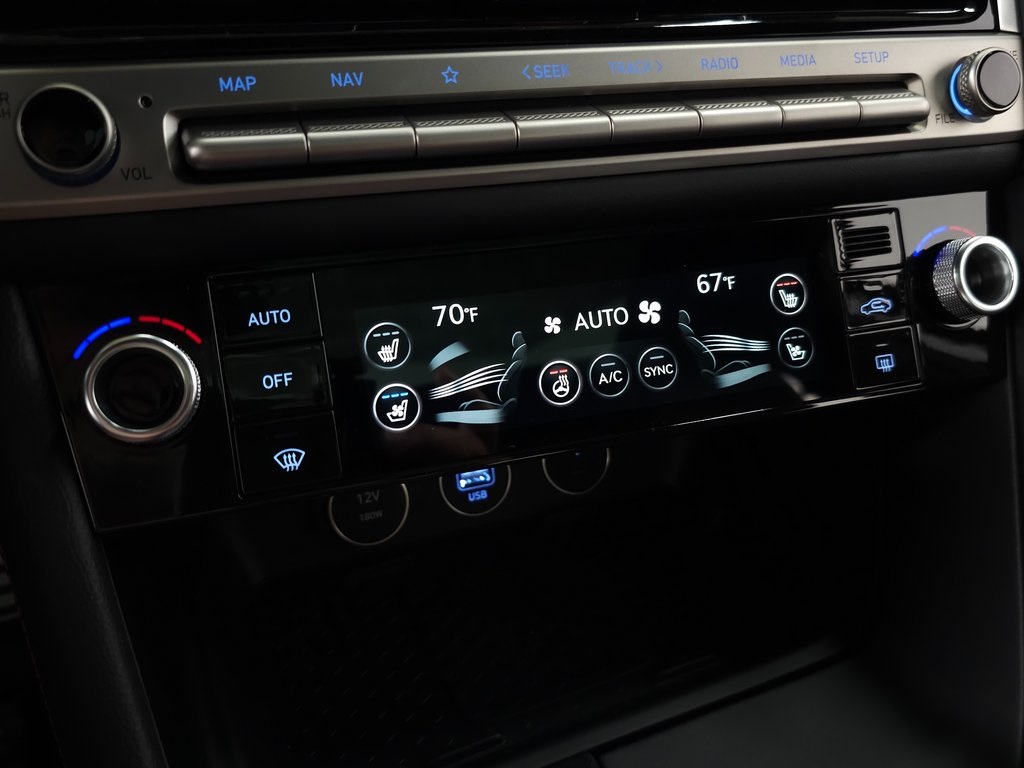2025 Genesis G70 3.3T Sport Advanced photo 21