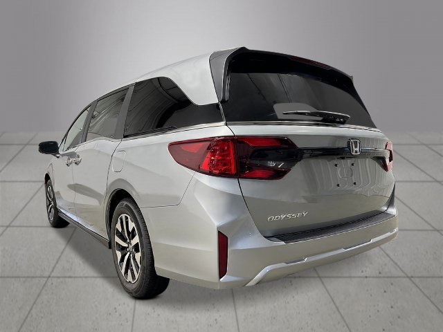 2026 Honda Odyssey EX-L photo 3