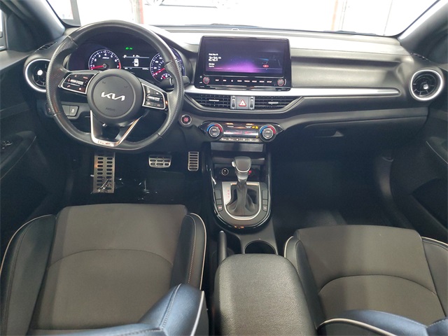 2023 Kia Forte GT-Line photo 25