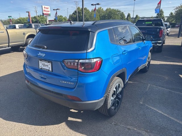 2024 Jeep Compass Limited photo 4