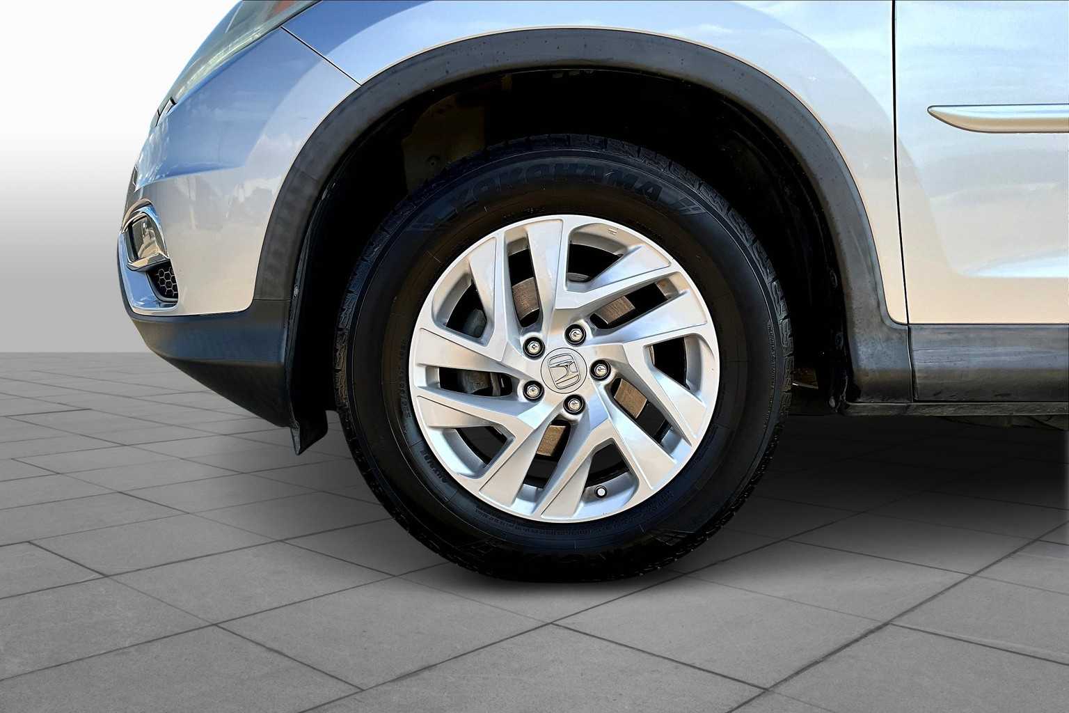 2015 Honda CR-V EX-L photo 9