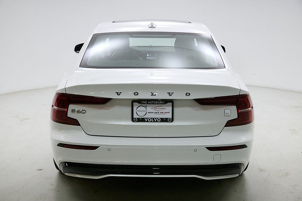 2023 VOLVO S60 - Image 10