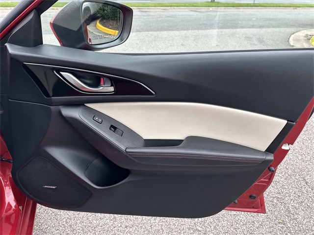 2015 Mazda Mazda3 Grand Touring photo 15