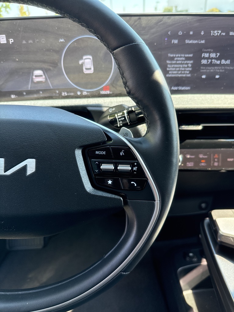 2024 Kia EV6 Light photo 40
