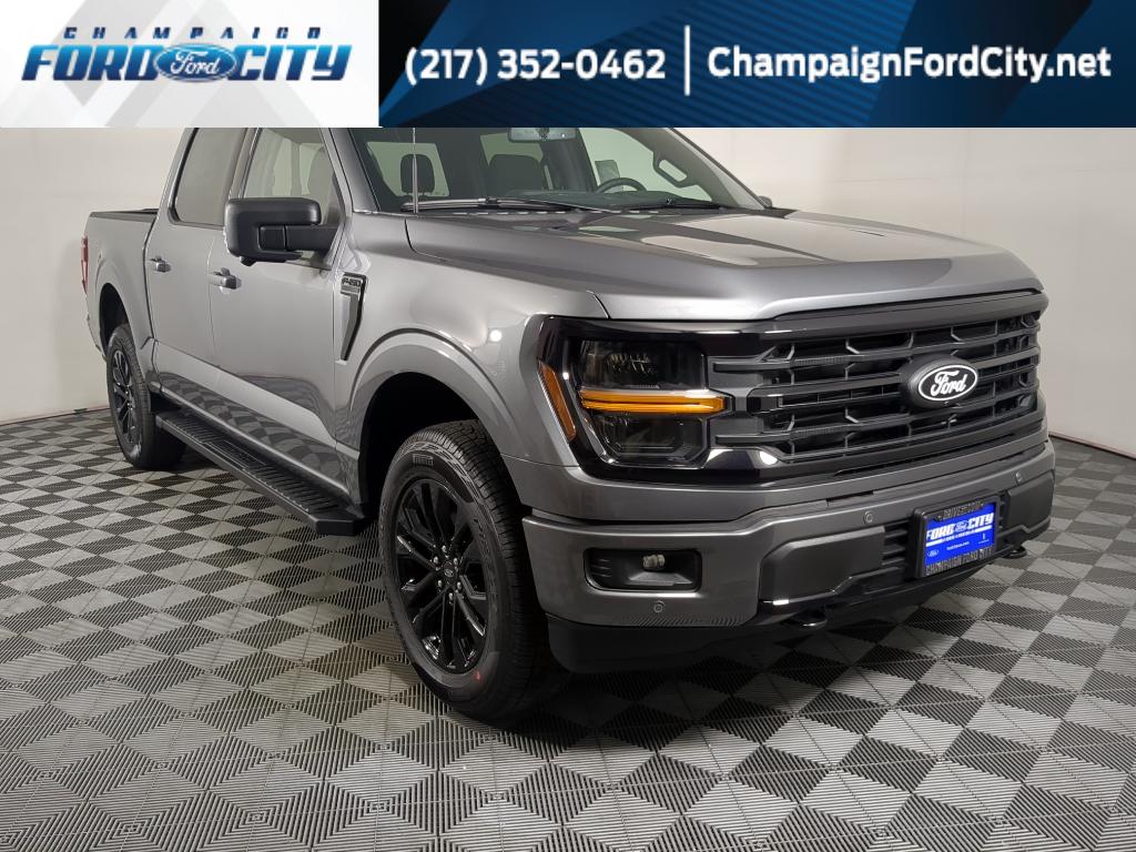 2025 Ford F-150 XLT's photo