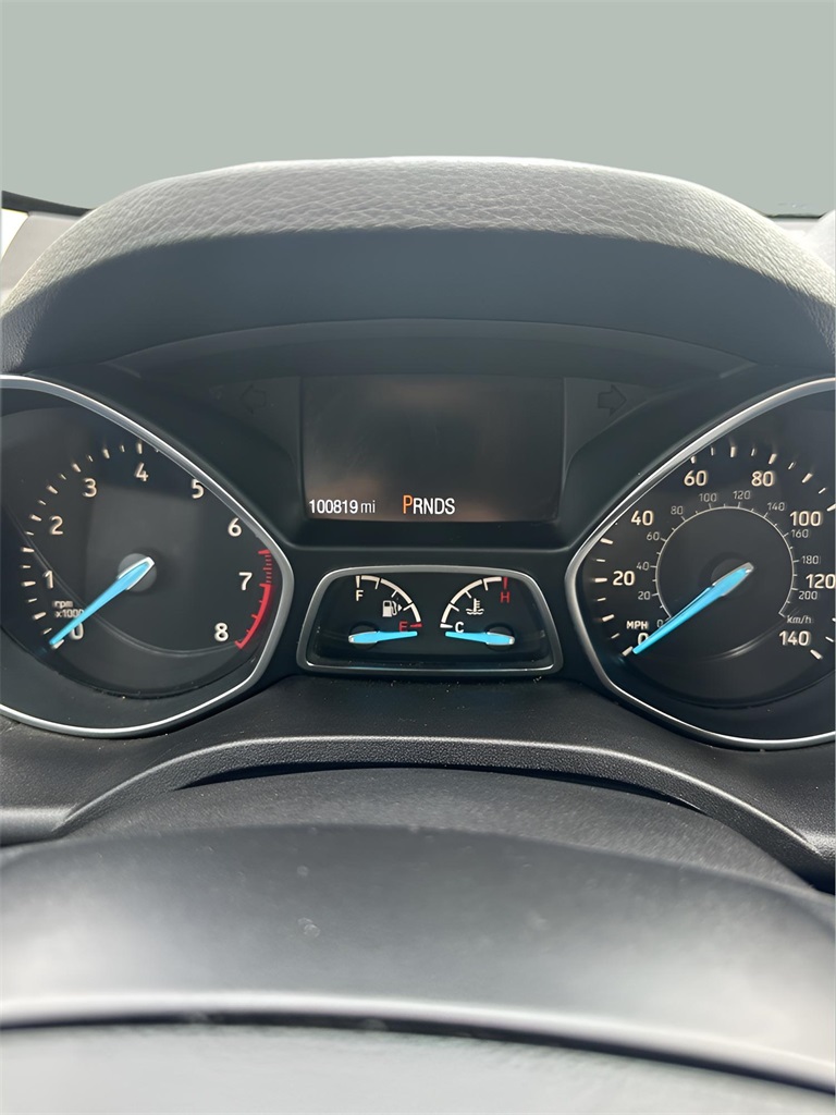 2019 Ford Escape Titanium photo 28