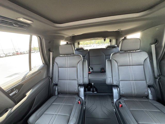 2026 Chevrolet Tahoe High Country photo 24
