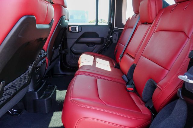 2024 Jeep Wrangler Rubicon 392 photo 28