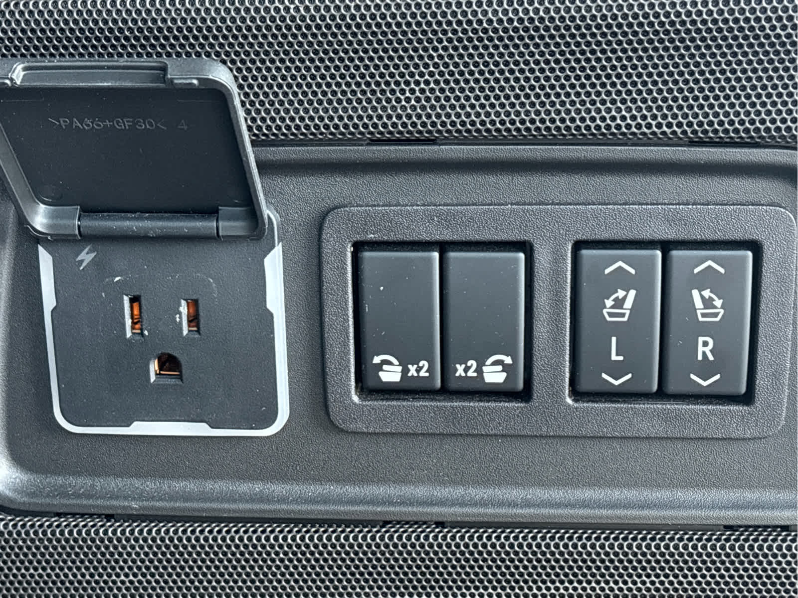 2023 Cadillac Escalade ESV Sport photo 26