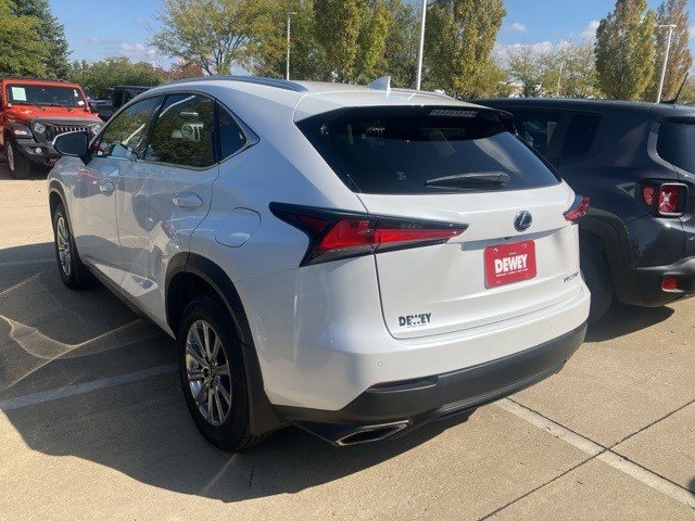 2021 Lexus NX 300 photo 4