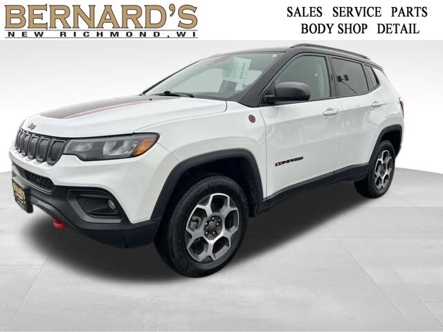2022 Jeep Compass Trailhawk's photo