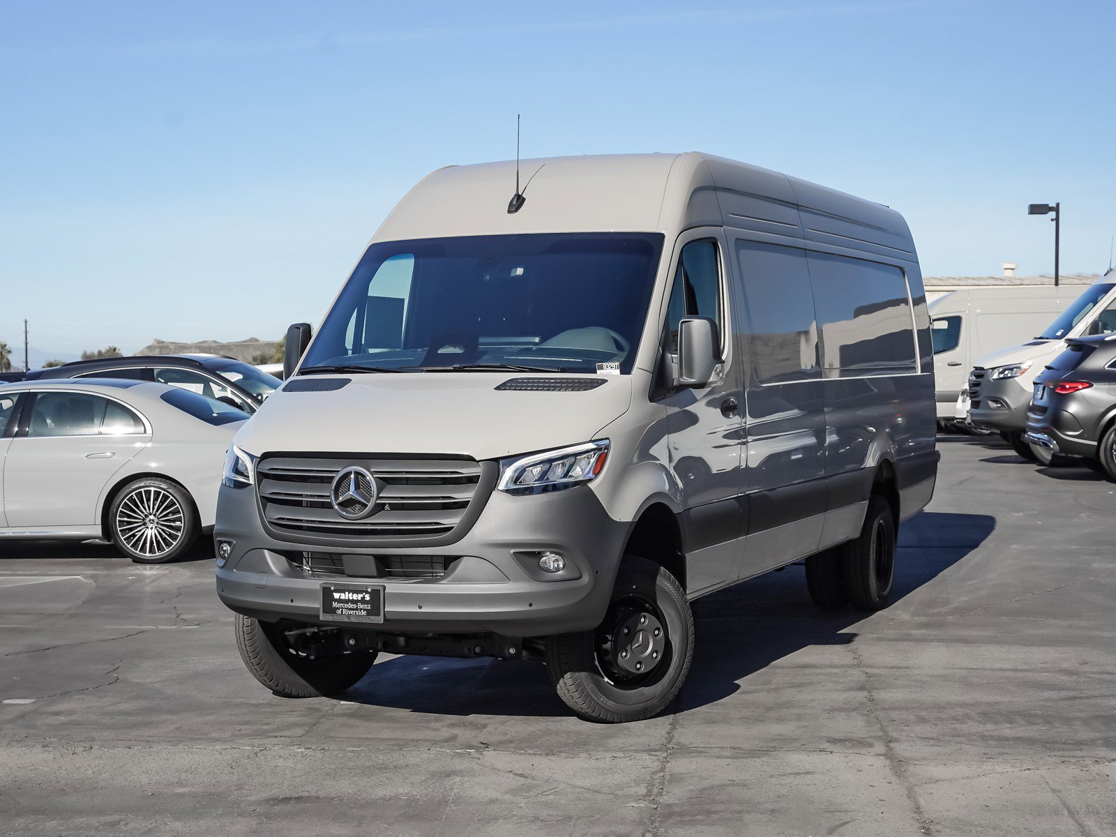 2025 Mercedes-Benz Sprinter Cargo Van Base's photo