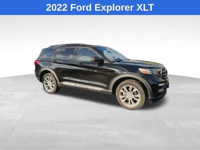 2022 Ford Explorer XLT photo 2