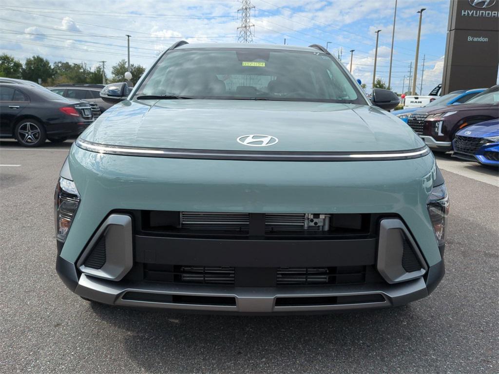 2026 Hyundai Kona SEL photo 2