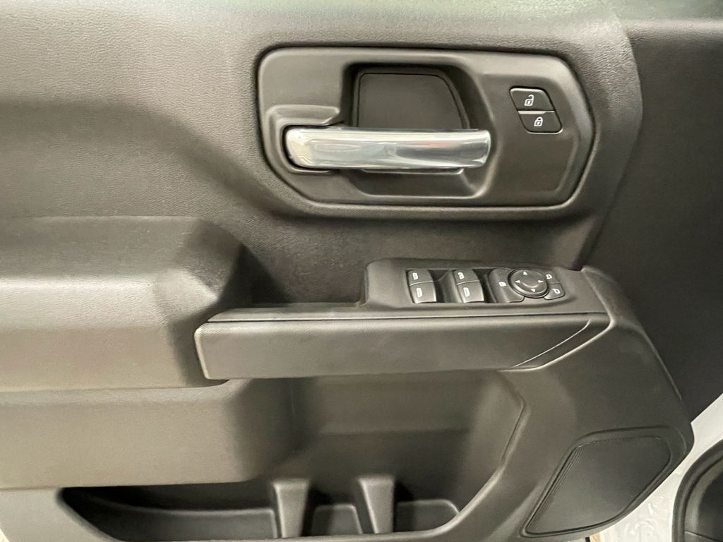 2025 Gmc Sierra 2500 HD Pro photo 5