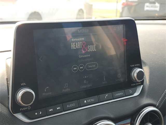 2022 Nissan Sentra SV photo 24