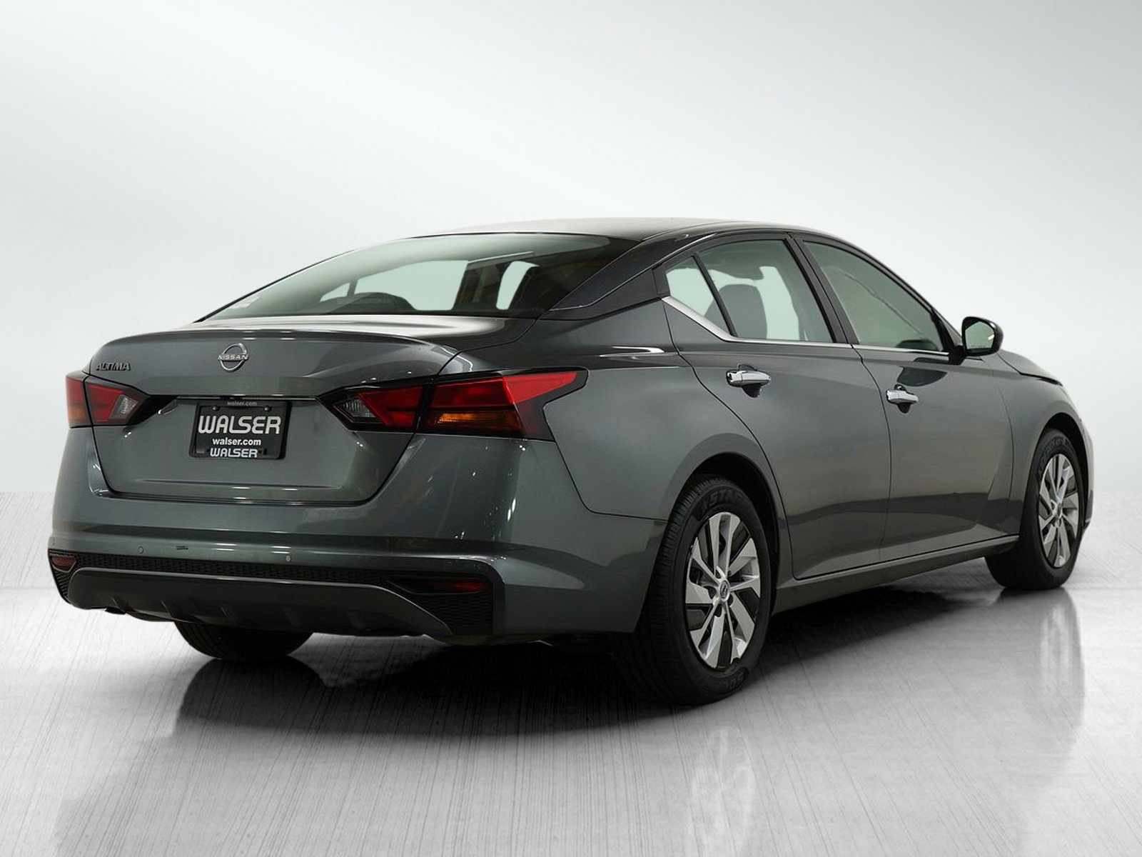 2024 Nissan Altima 2.5 S photo 4