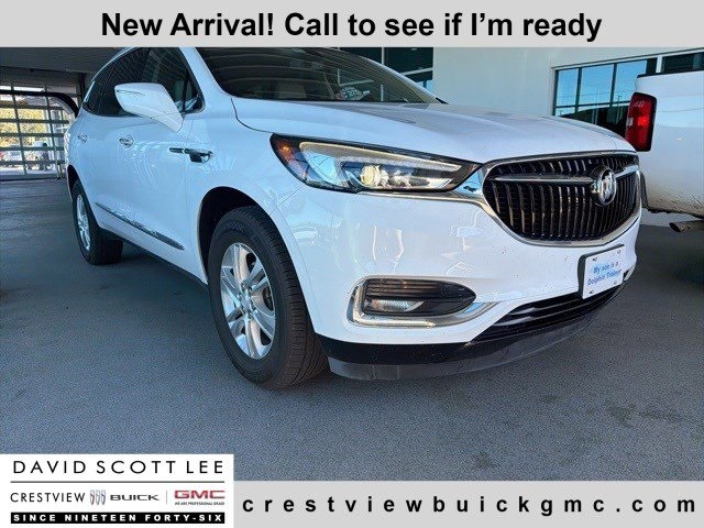 2019 Buick Enclave Essence's photo