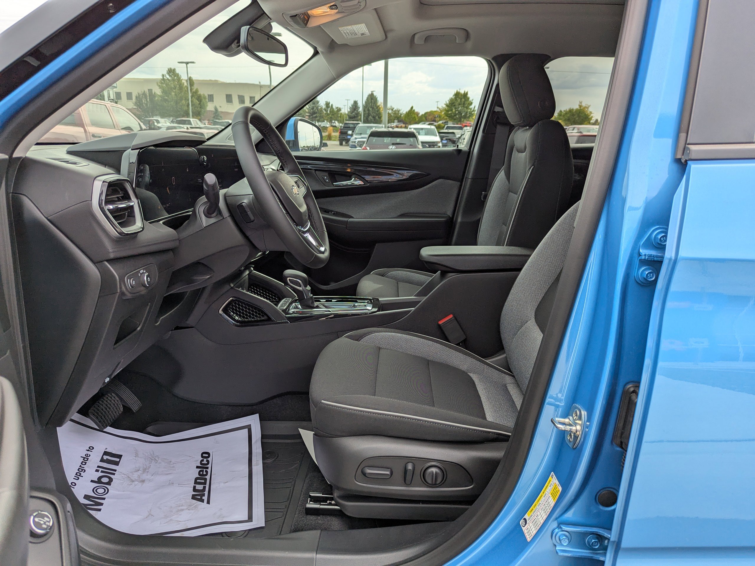 2026 Chevrolet Trailblazer LT photo 9