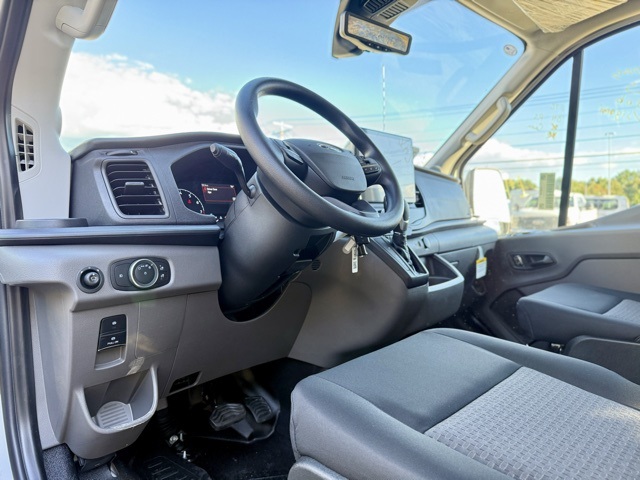 2025 Ford Transit photo 15