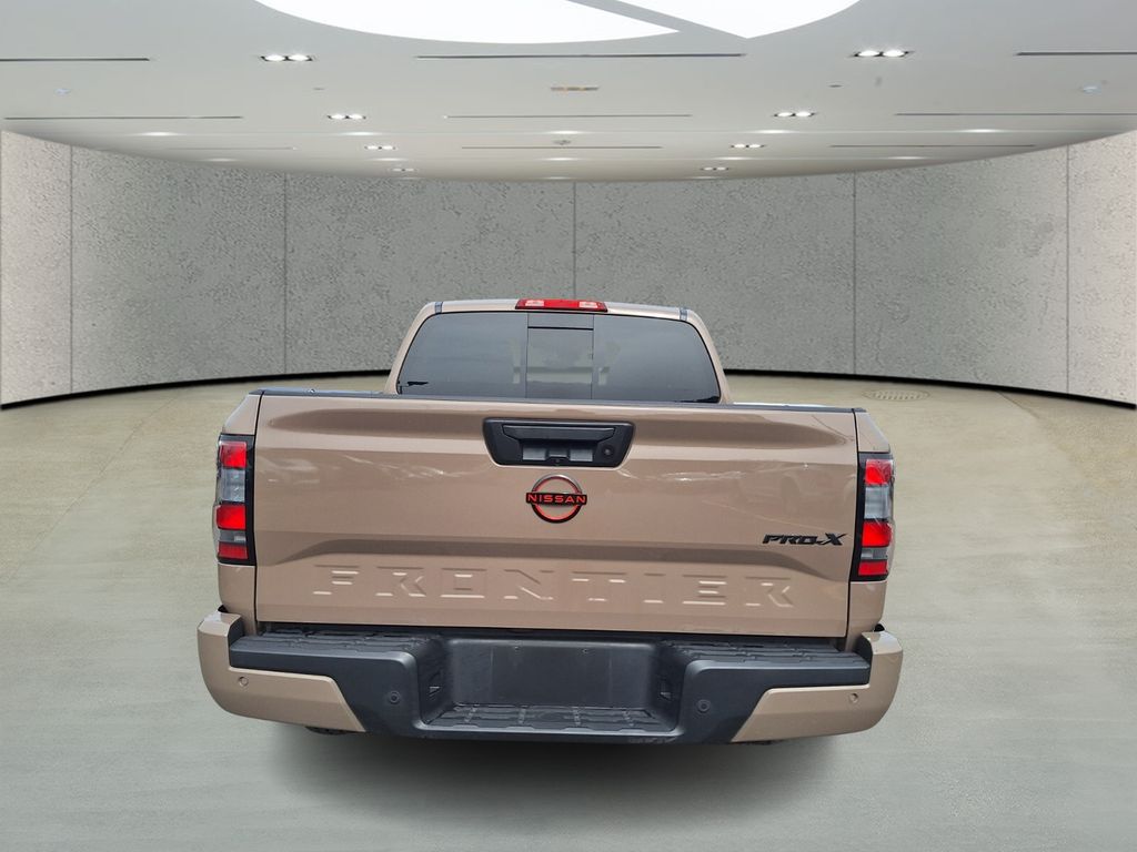 2024 Nissan Frontier PRO-X photo 4