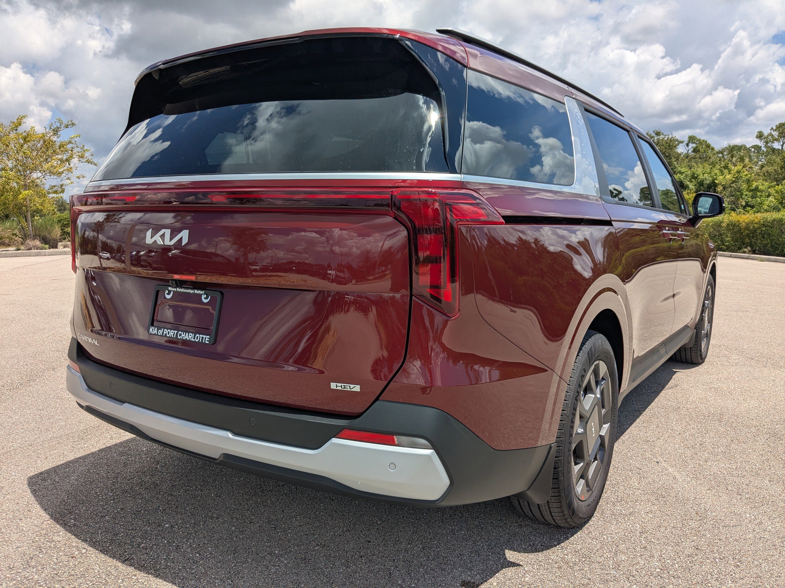 2026 Kia Carnival EX photo 3