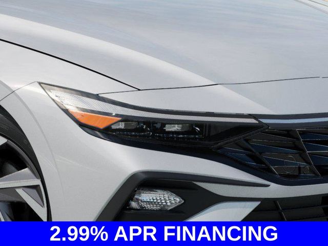 2025 Hyundai Elantra SEL Sport photo 8