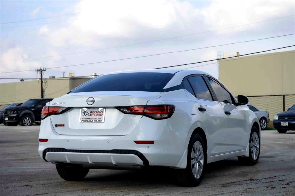 2025 Nissan Sentra S photo 4