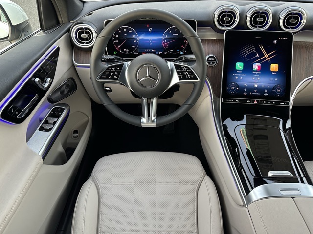 2026 Mercedes Benz GLC 300 4MATIC photo 11