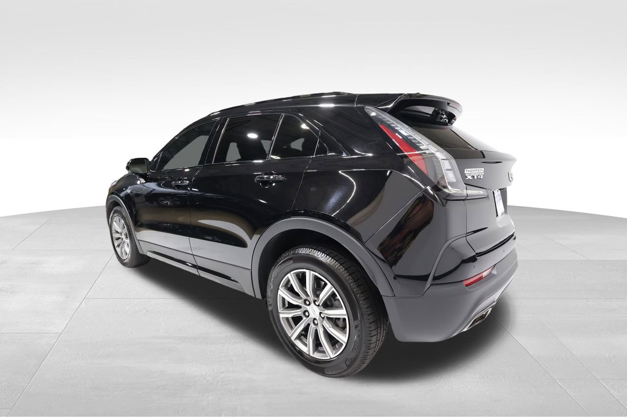 2020 Cadillac XT4 Sport photo 2