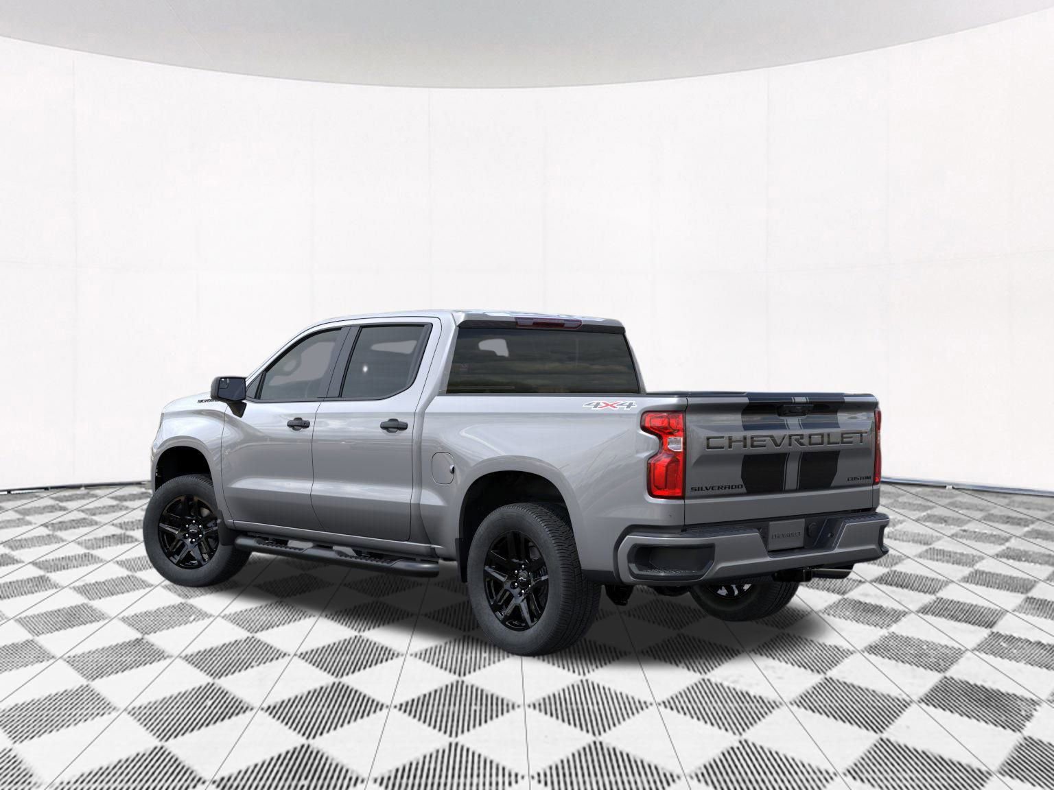 2026 Chevrolet Silverado 1500 Custom photo 2