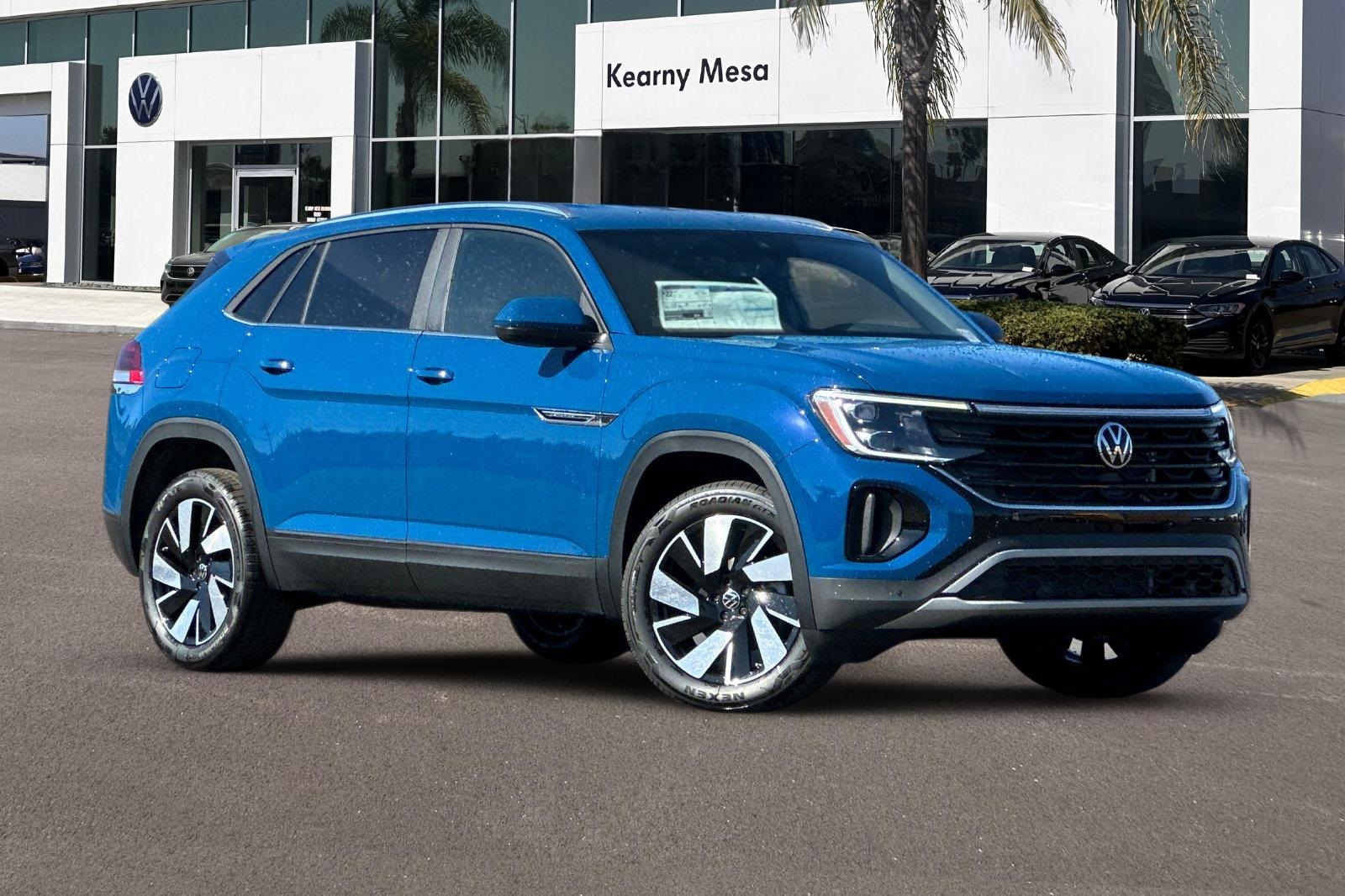 2026 Volkswagen Atlas Cross Sport SE Technology photo 2