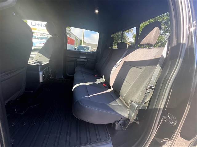 2020 Ford F-150 XLT photo 20
