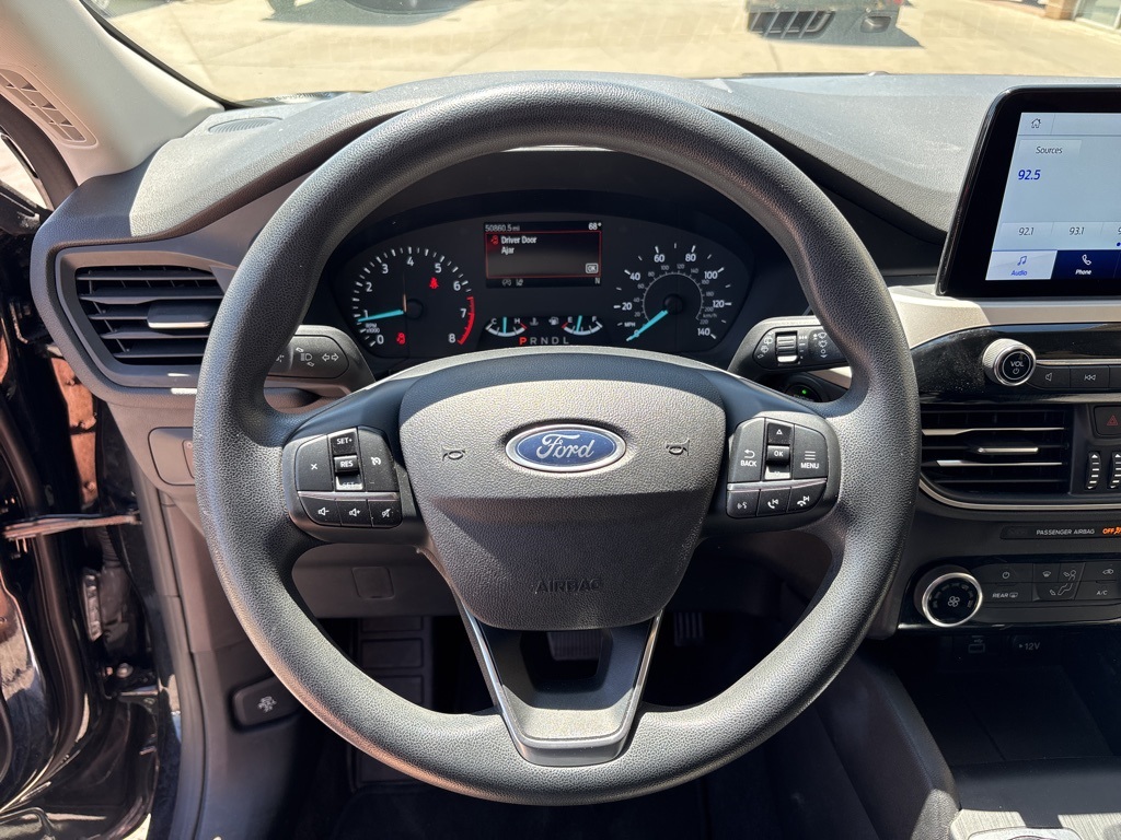 2022 Ford Escape SE photo 9