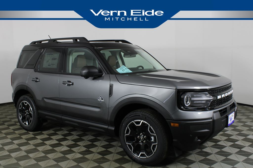 2025 Ford Bronco Sport Outer Banks's photo