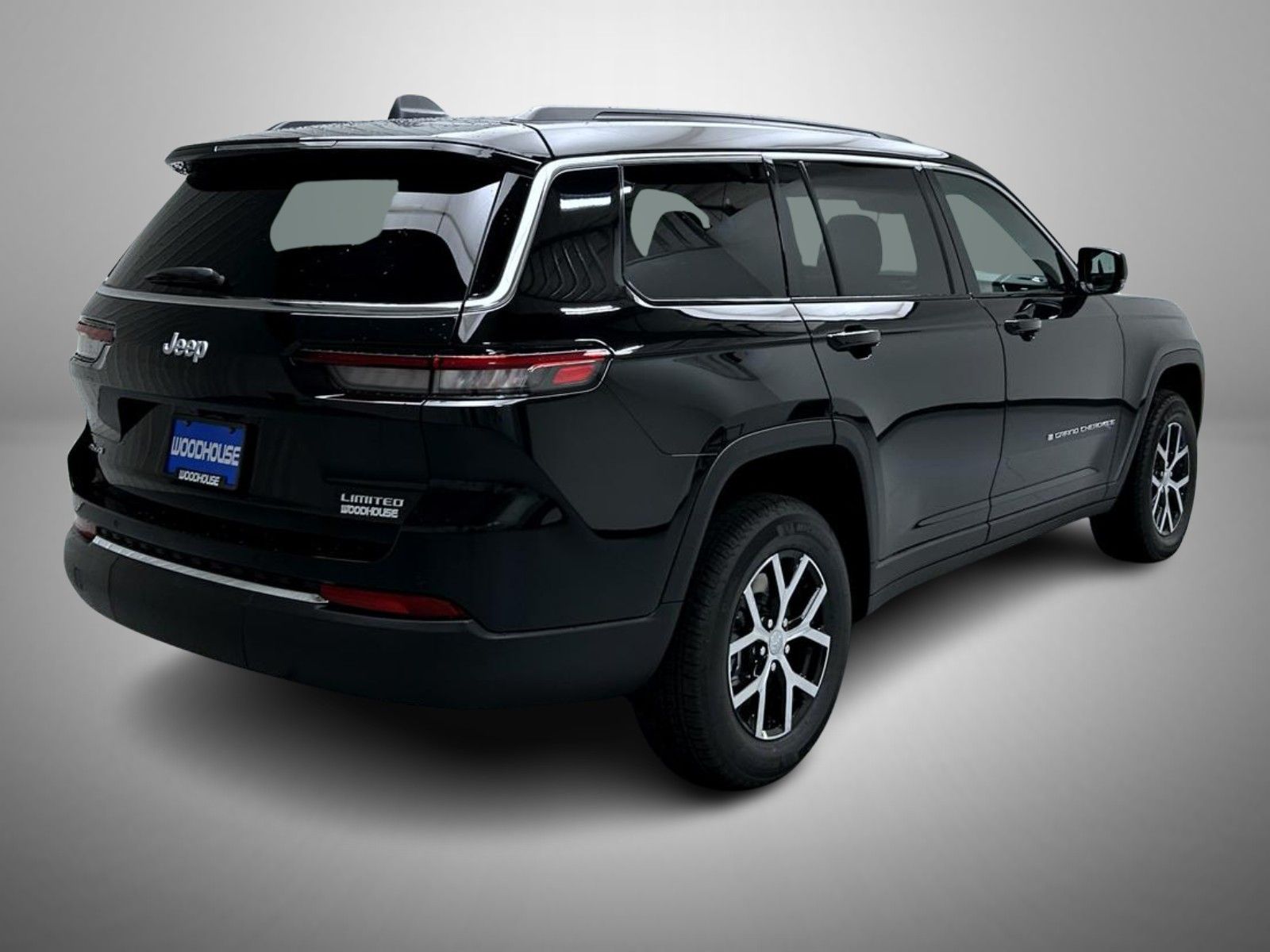 2025 Jeep Grand Cherokee Limited photo 4