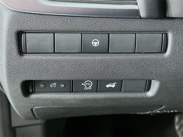 2024 Nissan Rogue SV photo 12