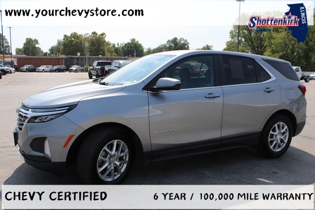 2023 Chevrolet Equinox LT photo 2