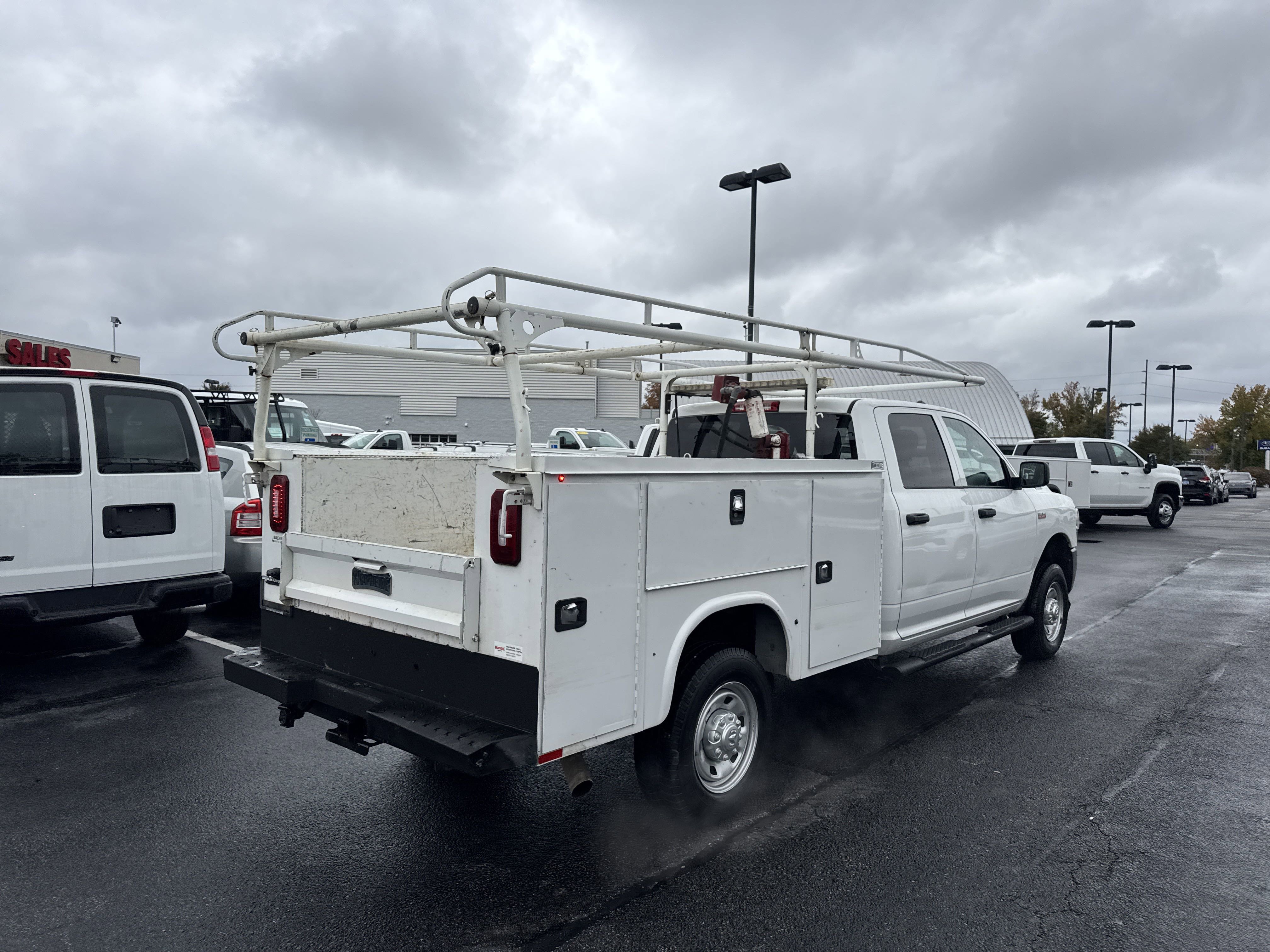 2021 Ram 2500 Tradesman photo 2