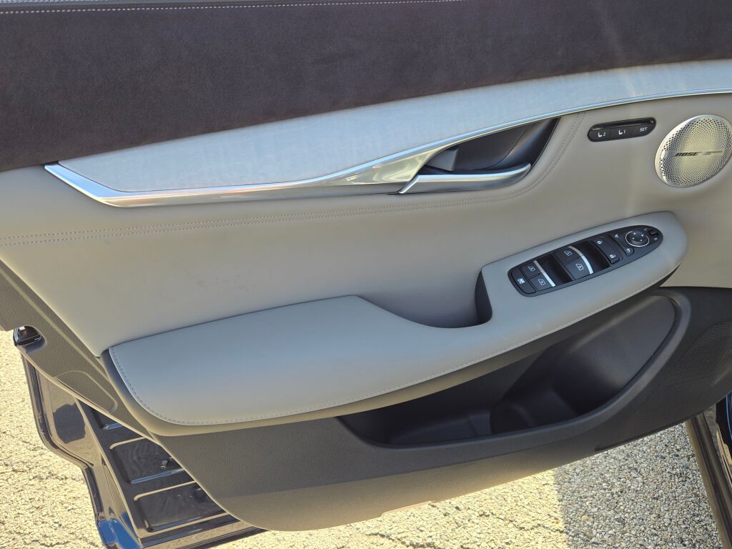 2024 Infiniti QX50 Sensory photo 17