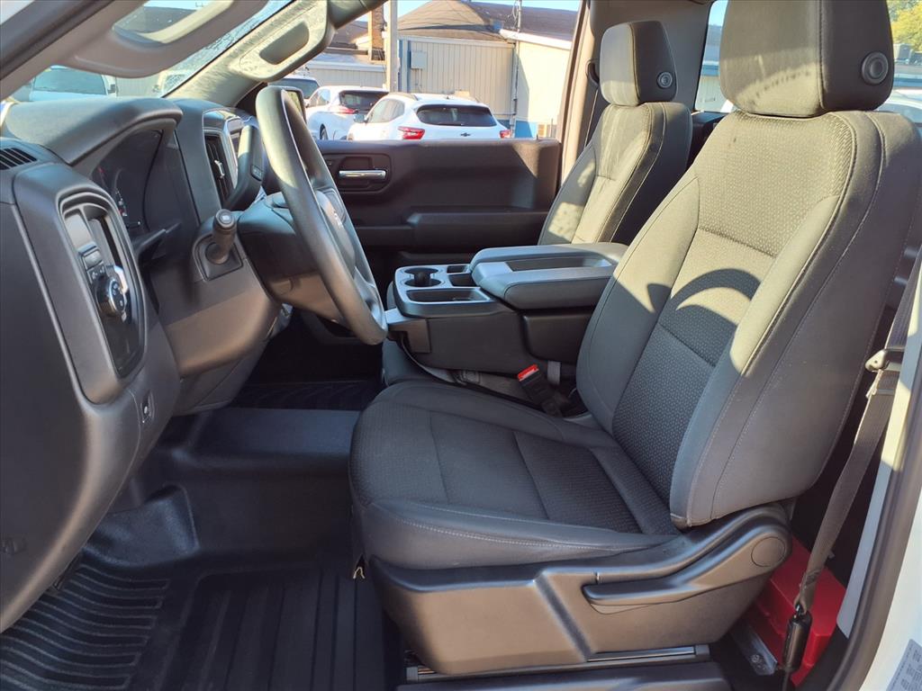 2024 Chevrolet Silverado 1500 photo 4