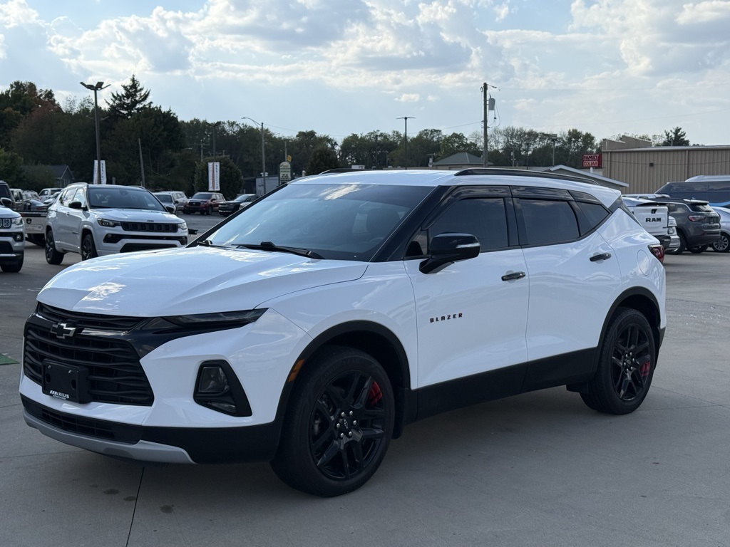 2021 Chevrolet Blazer 2LT photo 3