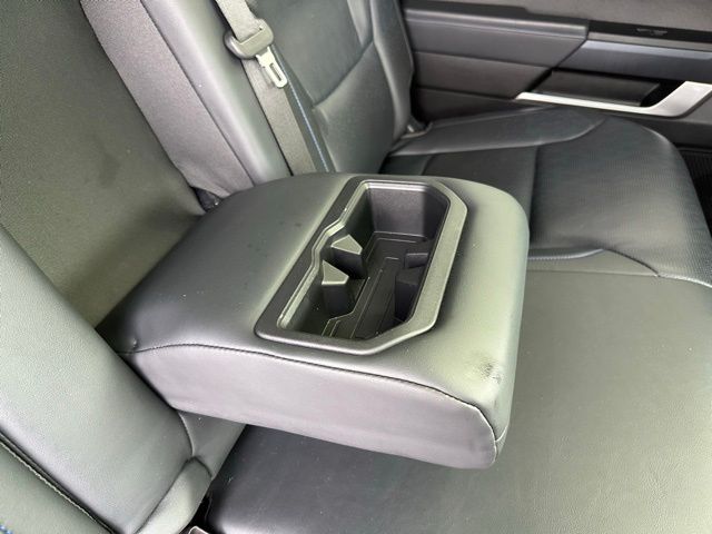 2023 Toyota Tundra Platinum photo 33