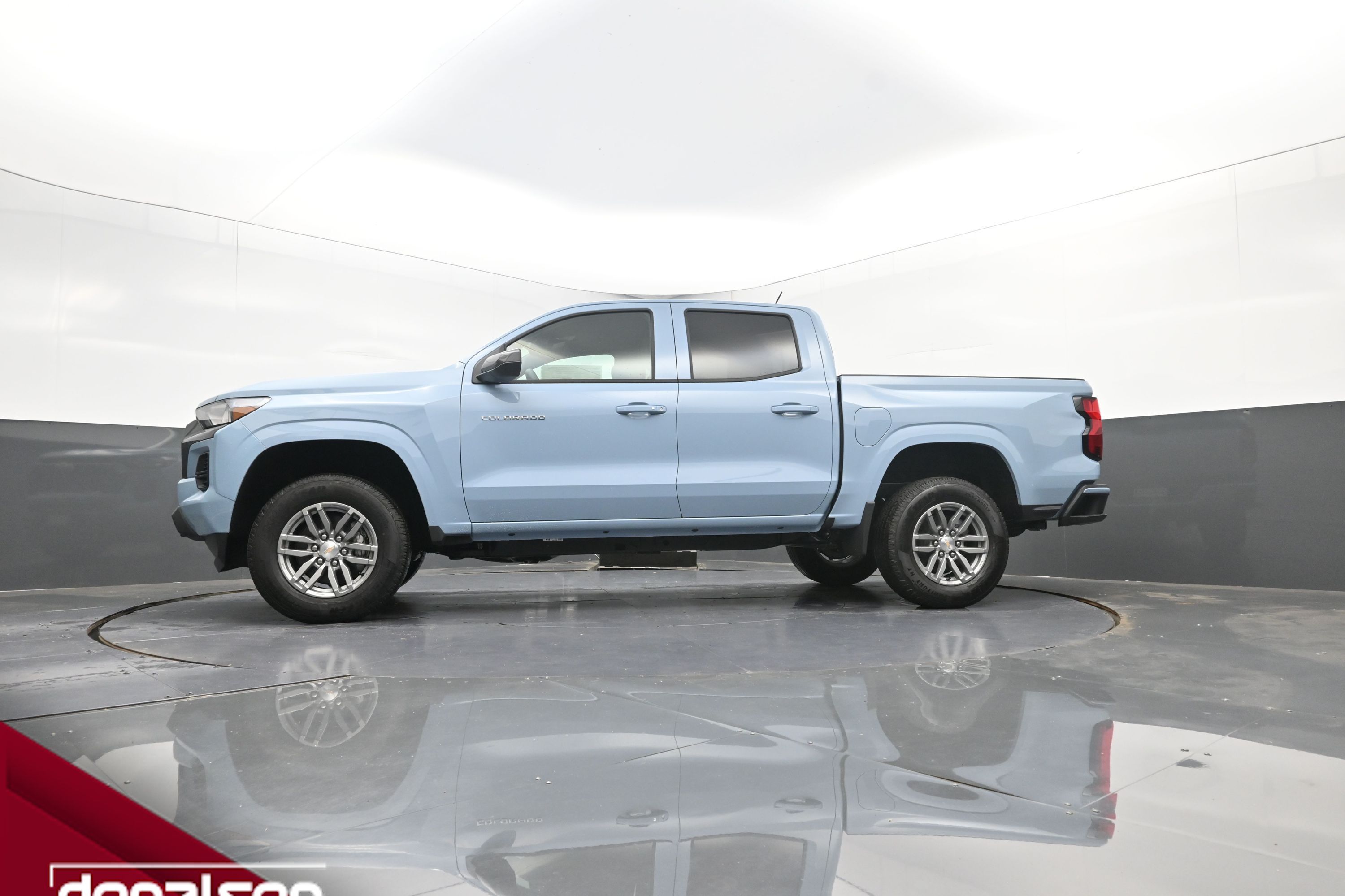 2025 Chevrolet Colorado Work Truck LT photo 14