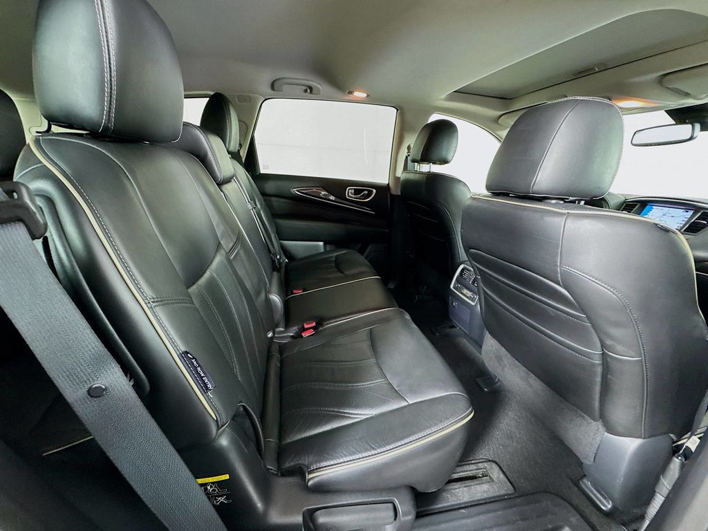 2018 Infiniti QX60 Premium photo 34