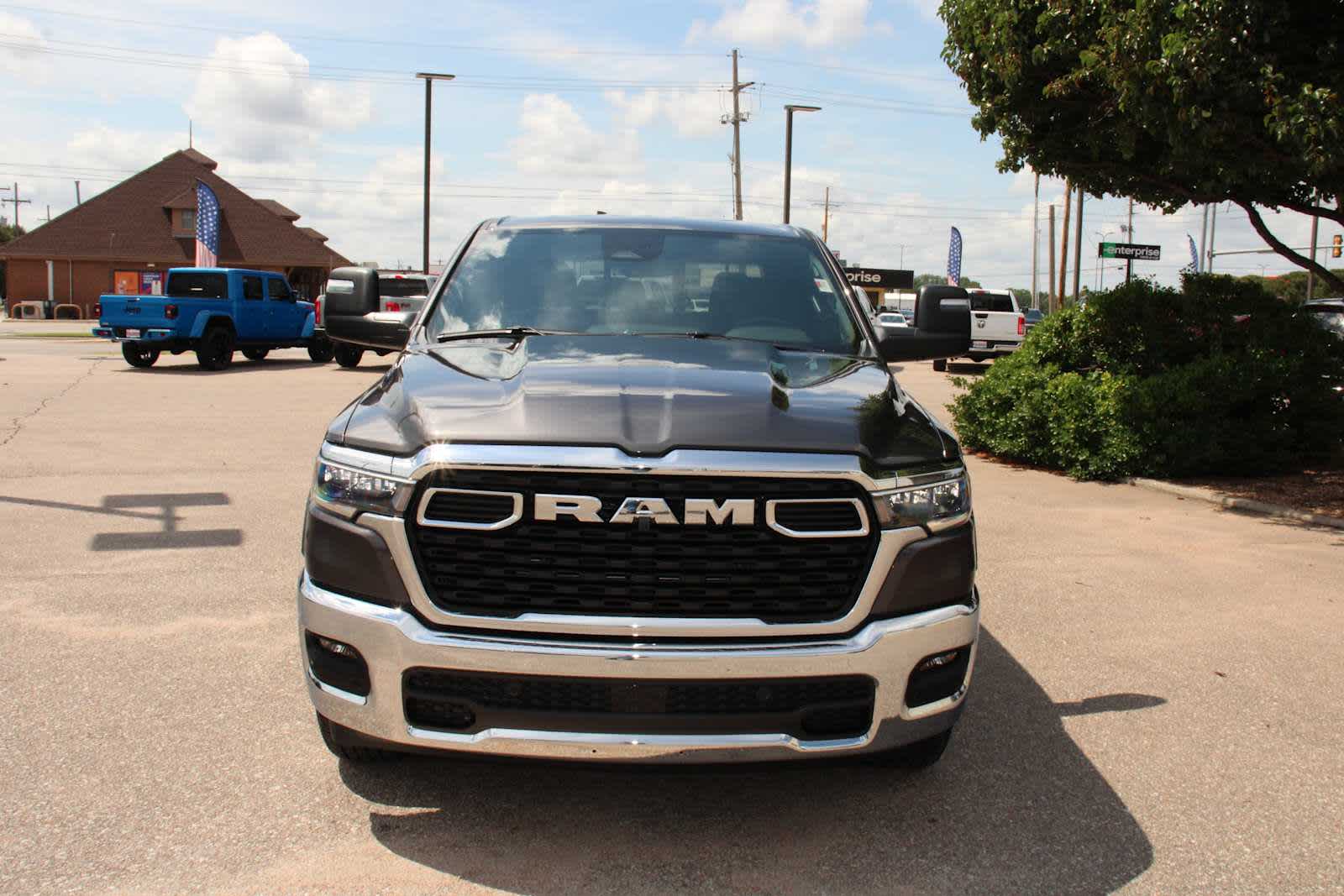 2025 Ram 1500 Big Horn Lone Star photo 4